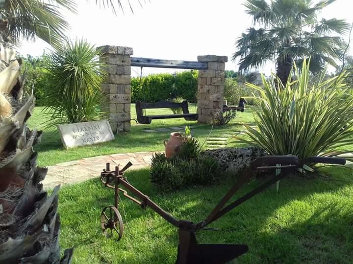 Felline Giardini Di Marzoヴィラ エクステリア 写真